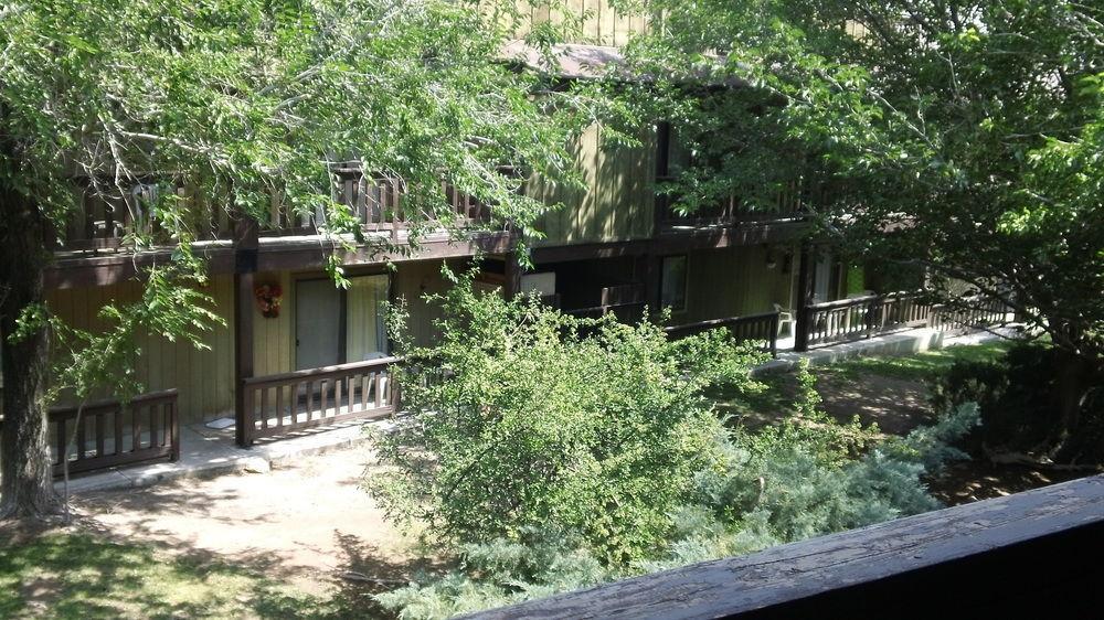 Bonnie Springs Ranch Motel Blue Diamond Exterior foto